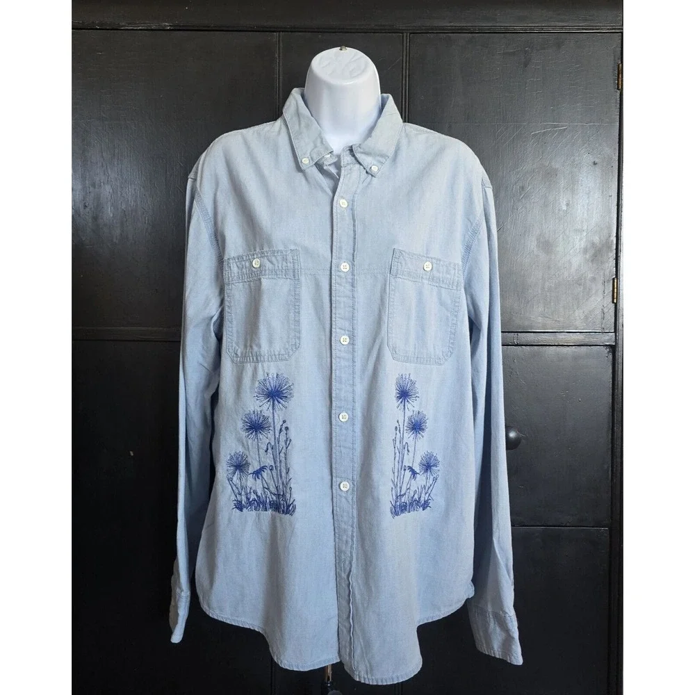 Free‎ Assembly Button Down Shirt Womens L Blue Floral Embroidered Cottagecore